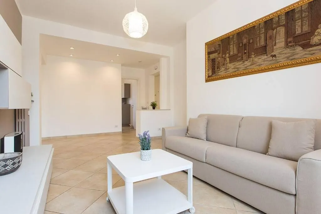 Apartment Taurasia By Rental In Rome